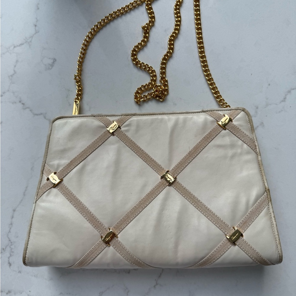 Elegant Cream and Gold Chain Women Bag
